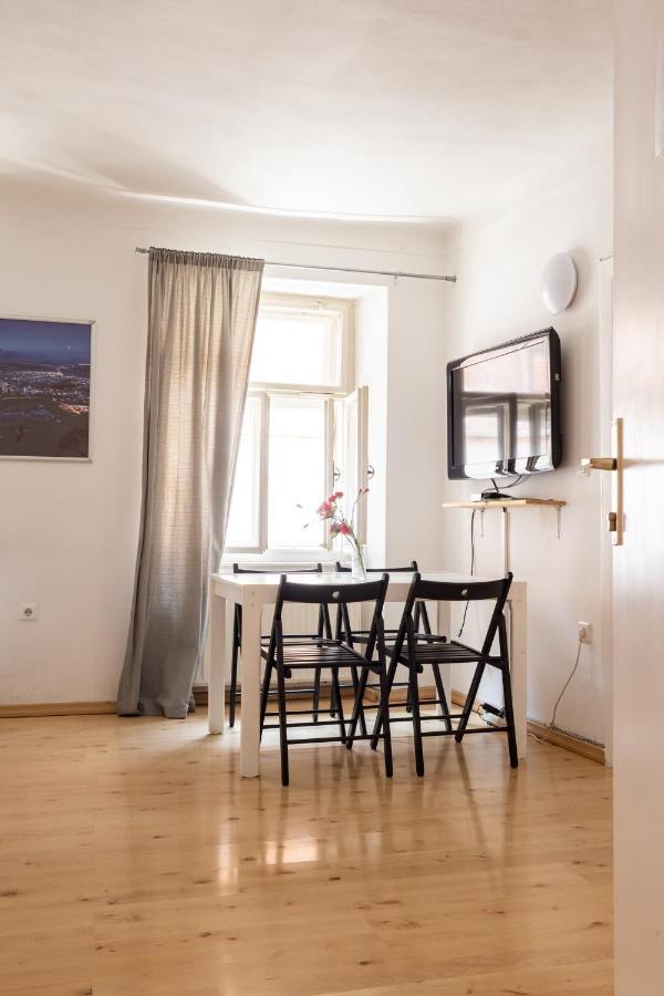 Cukrarna Guest Accommodation Kranj Eksteriør billede