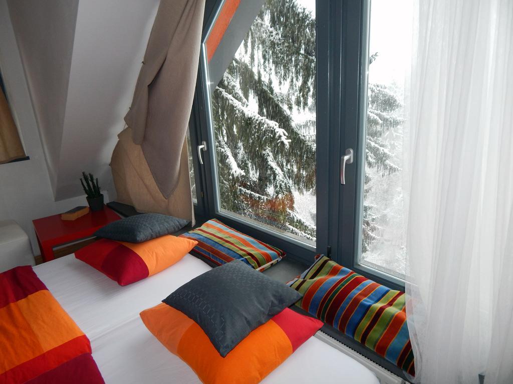Cukrarna Guest Accommodation Kranj Værelse billede